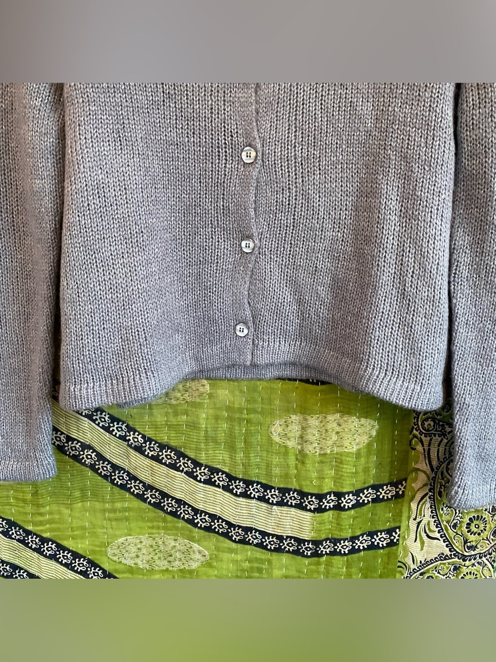 NWT Nia the Brand Grey Ariana Soft Girl Minimalist Cardigan Size Small/ Medium - Picture 5 of 14